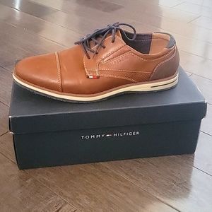 Men's Dress Shoes (Tommy Hilfiger)